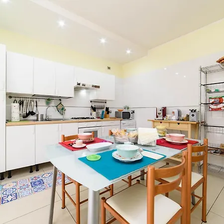 Casa Gifuni 4*