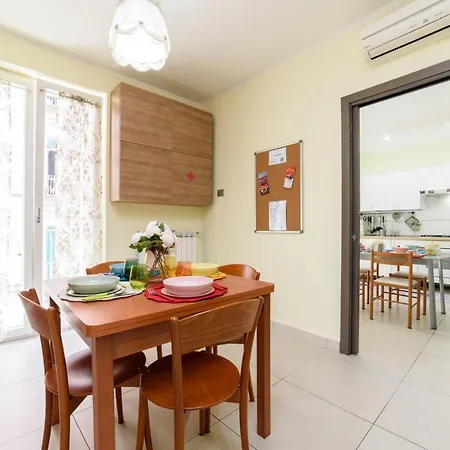 Casa Gifuni 4* Neapol