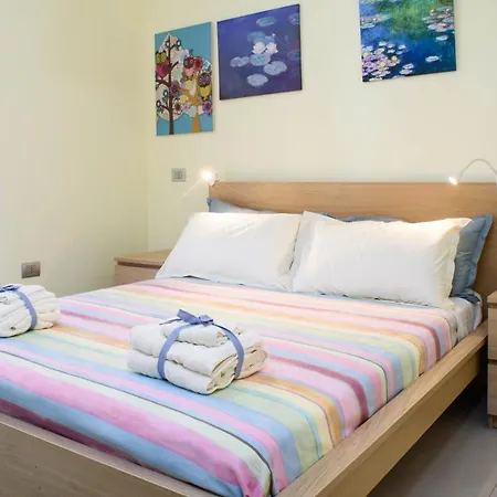 Casa Gifuni 4* Nápoles