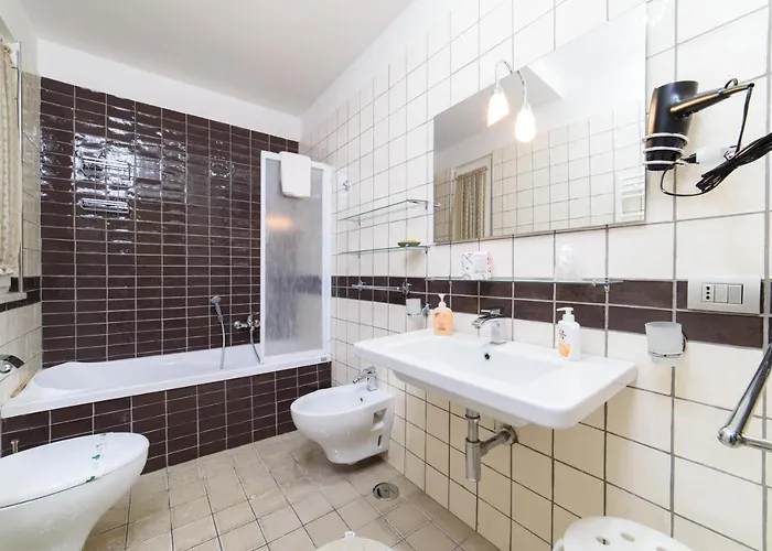 Casa Gifuni 招待所 4*