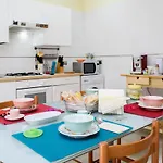 Casa de hóspedes Casa Gifuni 4*
