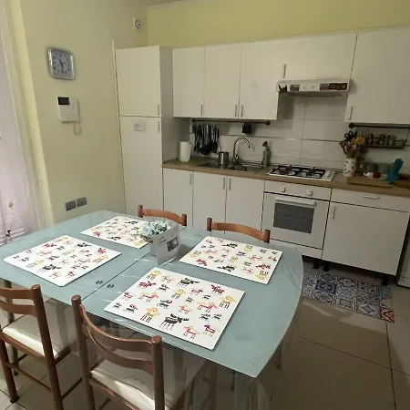 Casa Gifuni Неаполь