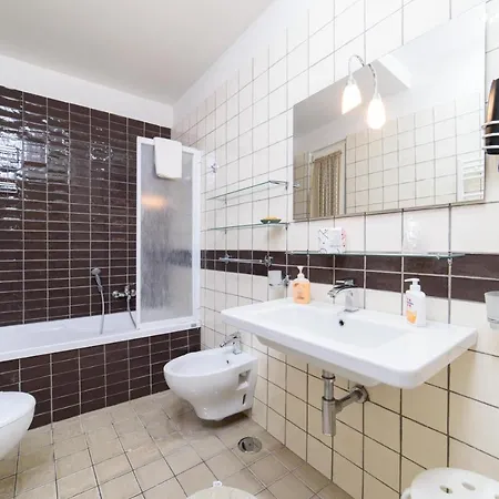 Casa Gifuni Гостевой дом 4*