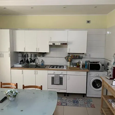 Casa Gifuni Гостевой дом Неаполь