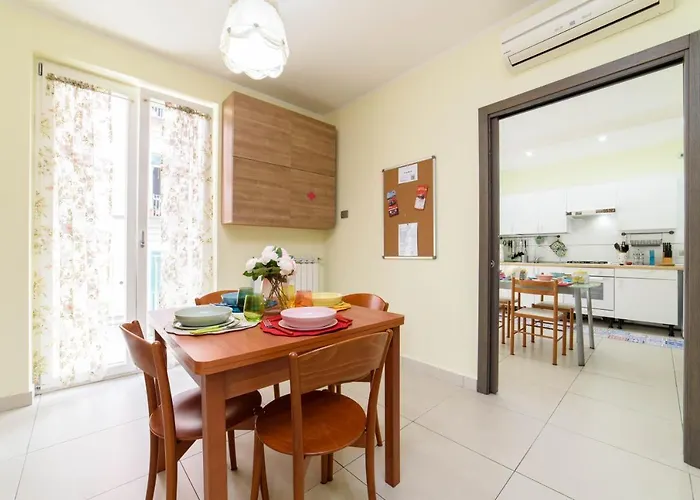 Casa Gifuni 4* Neapol